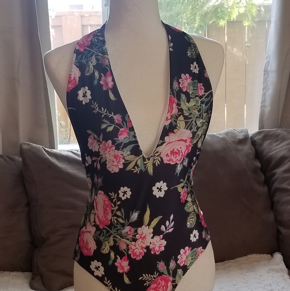 🔥LAST!🔥ROSES ONE PIECE/BODYSUIT!
